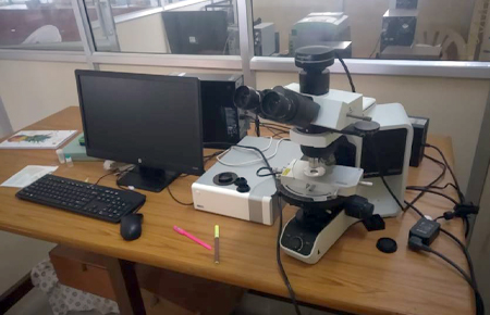 
Polarizing Optical Microscope with Heating Stage
