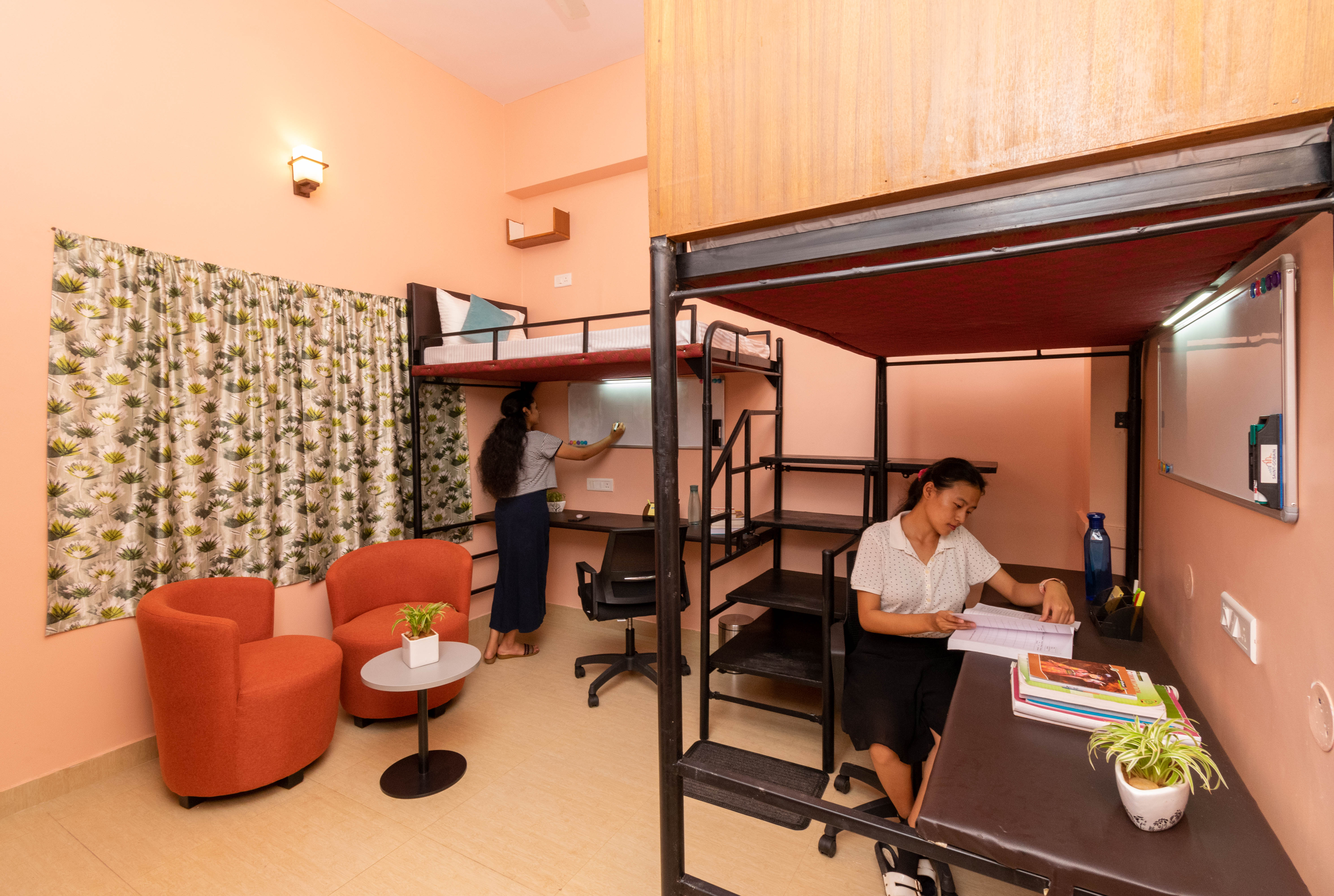 Gitam Nursing